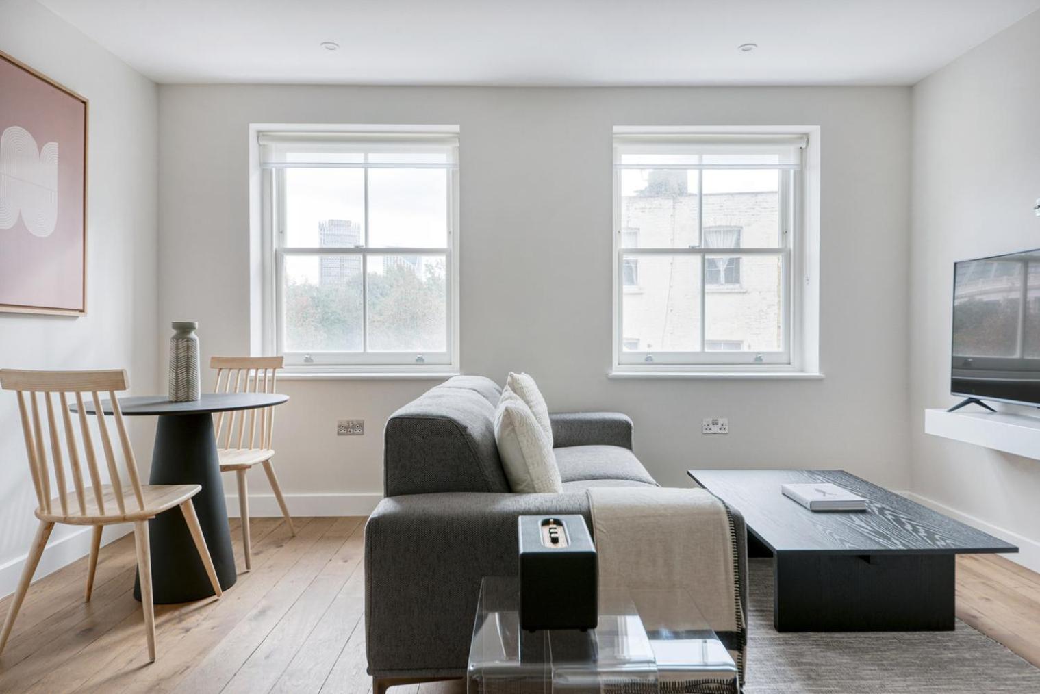 Blueground Waterloo Airy Design Balcony Lon-105 Apartment
